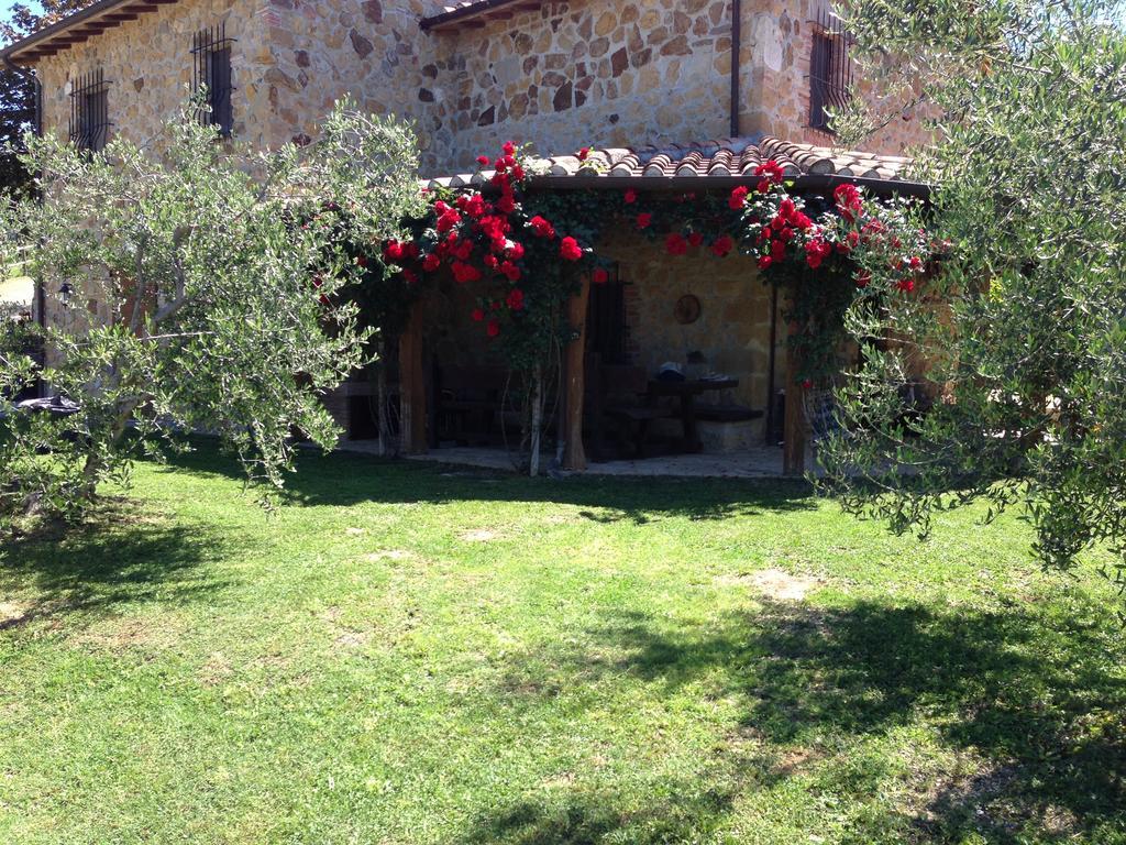 Podere Poggio Benedetto Saturnia Zimmer foto