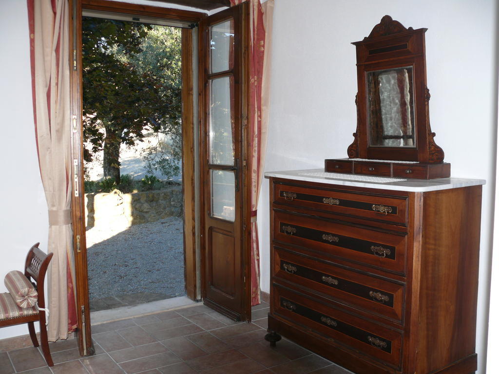 Podere Poggio Benedetto Saturnia Zimmer foto